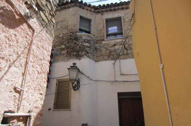 Case in vendita a Roseto Capo Spulico -Centro storico - Primo piano